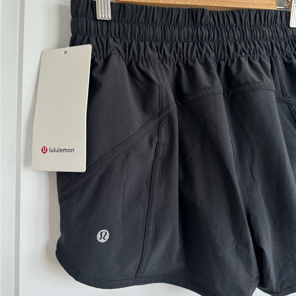 NWT lululemon Tracker LR Short 4” Lined - size 8 - black